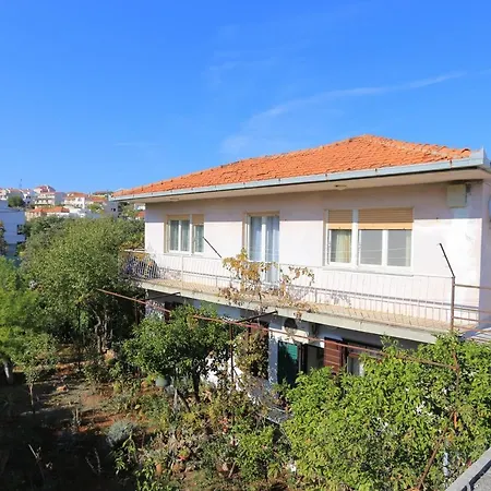 2566b Slatine